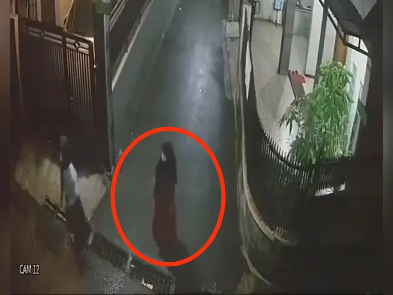 Sempat panggil mama 3 kali, budak perempuan maut ditikam ketika balik mengaji al-Quran