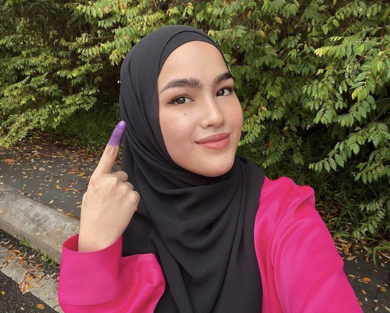 PRU-15 : Terlalu gemuruh & sukar tidur, Elfira Loy tiba awal pagi di Pusat Mengundi