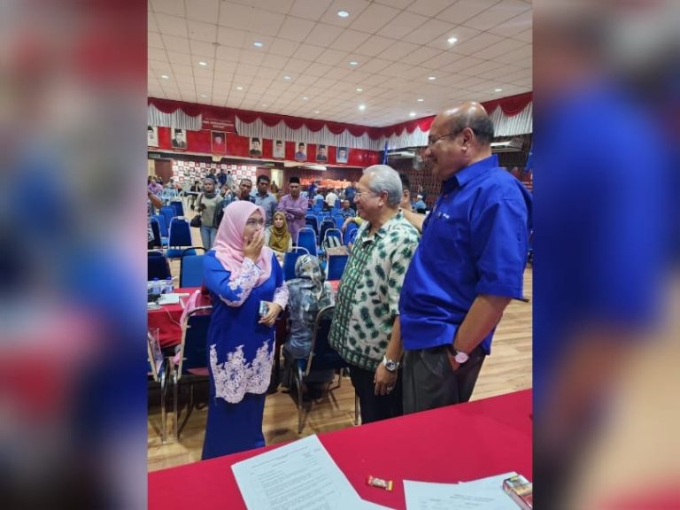 Jangan tutup bilik gerakan, patah semangat – Annuar
