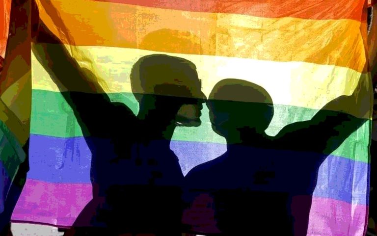 Direjam, diseksa dan dibakar. Ini antara hukuman sadis untuk golongan LGBT zaman dahulu