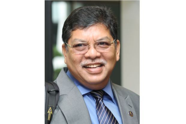 Parlimen akan guna tenaga solar tahun depan – Johari