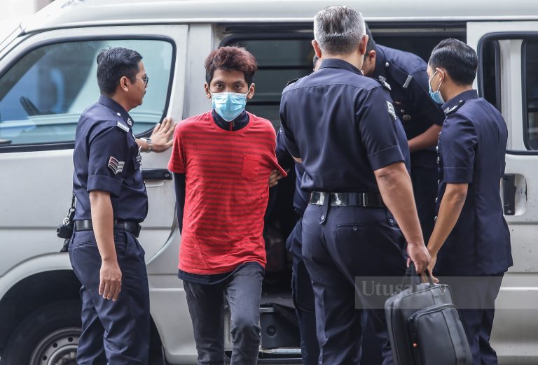 Tipu tiga syarikat pelancongan, pekerja ladang dipenjara, kena sebat