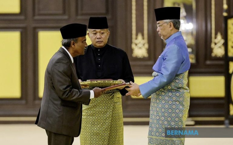 25 tahun dalam politik, pernah jadi Speaker bawah pokok, Sivakumar kini jadi menteri