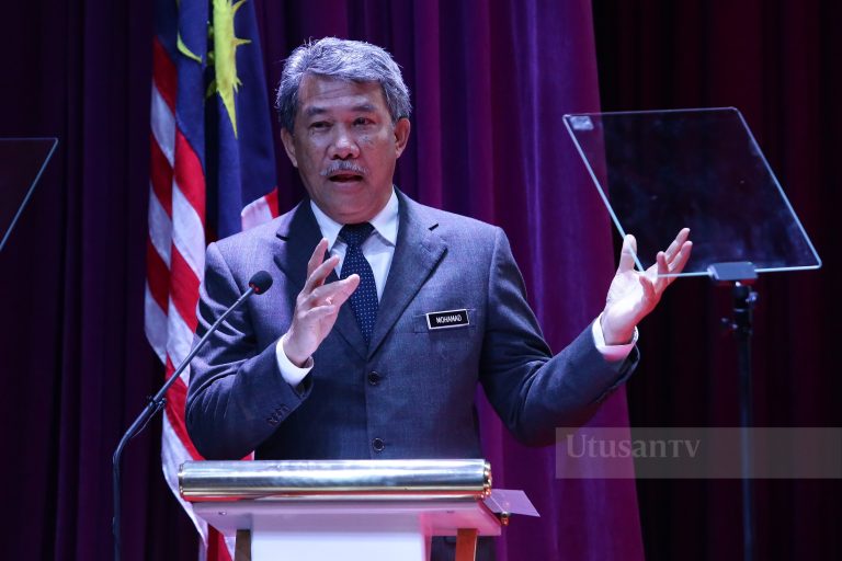 MINDEF akan realisasikan projek LCS, kukuhkan pertahanan negara – Mohamad