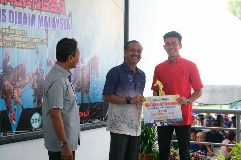 Fuad muncul juara Kejohanan Kuda Lasak Antarabangsa PDRM