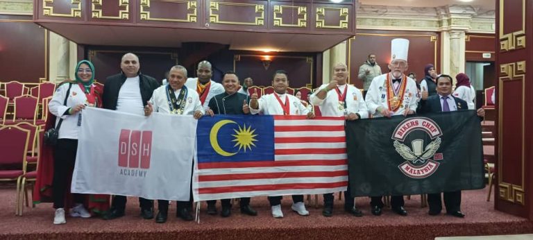Tahniah! Chef Ari Zukri Dan Chef Zaidi Rangkul Anugerah Emas Di Pertandingan Culinary World Cup Tunisia 2023