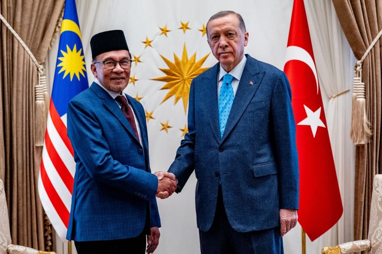 Erdogan lakukan lawatan rasmi ke Malaysia minggu depan – Fahmi