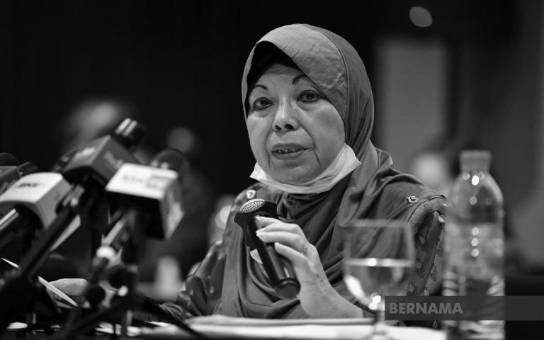 Presiden MAA, Aishah Ahmad meninggal dunia