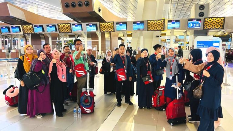 62 jemaah umrah ‘transit’ di Jakarta telah berlepas ke Tanah Suci