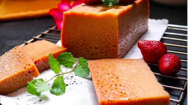 Kue Delapan Jam Makanan Unik Palembang