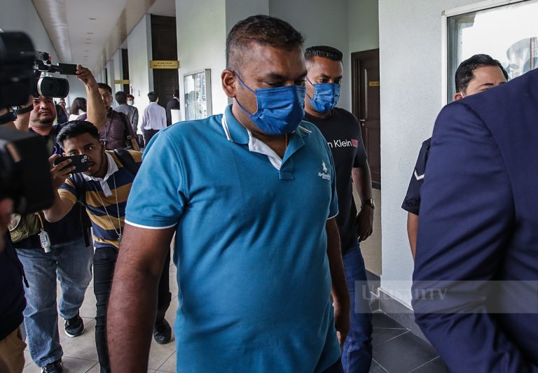 Dua beradik cuba sogok polis RM25,000 didakwa