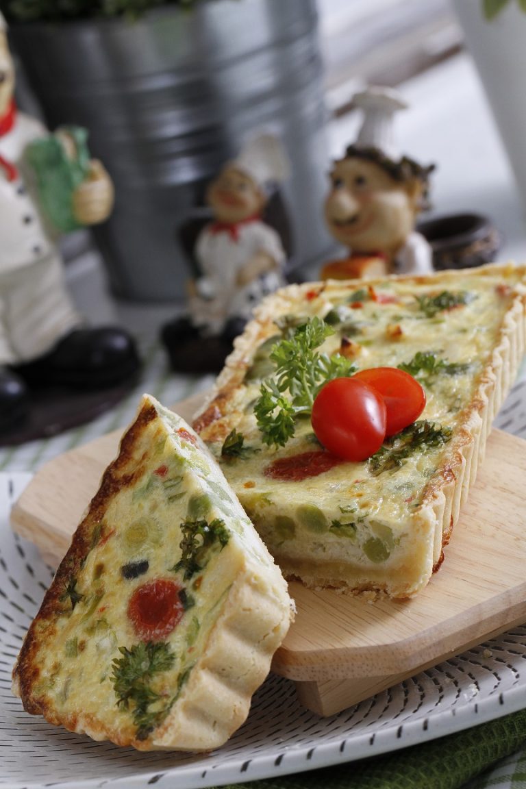 Quiche Ikan Salmon Sedap Boleh Dimakan Bila-Bila Masa