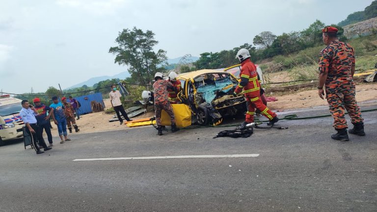 Seorang lagi mangsa Myvi bertembung bas ekspres meninggal dunia