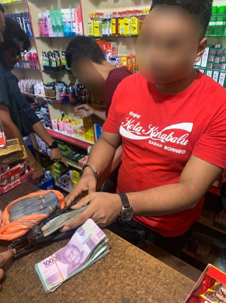 Imigresen tumpas sindiket pengurup wang haram