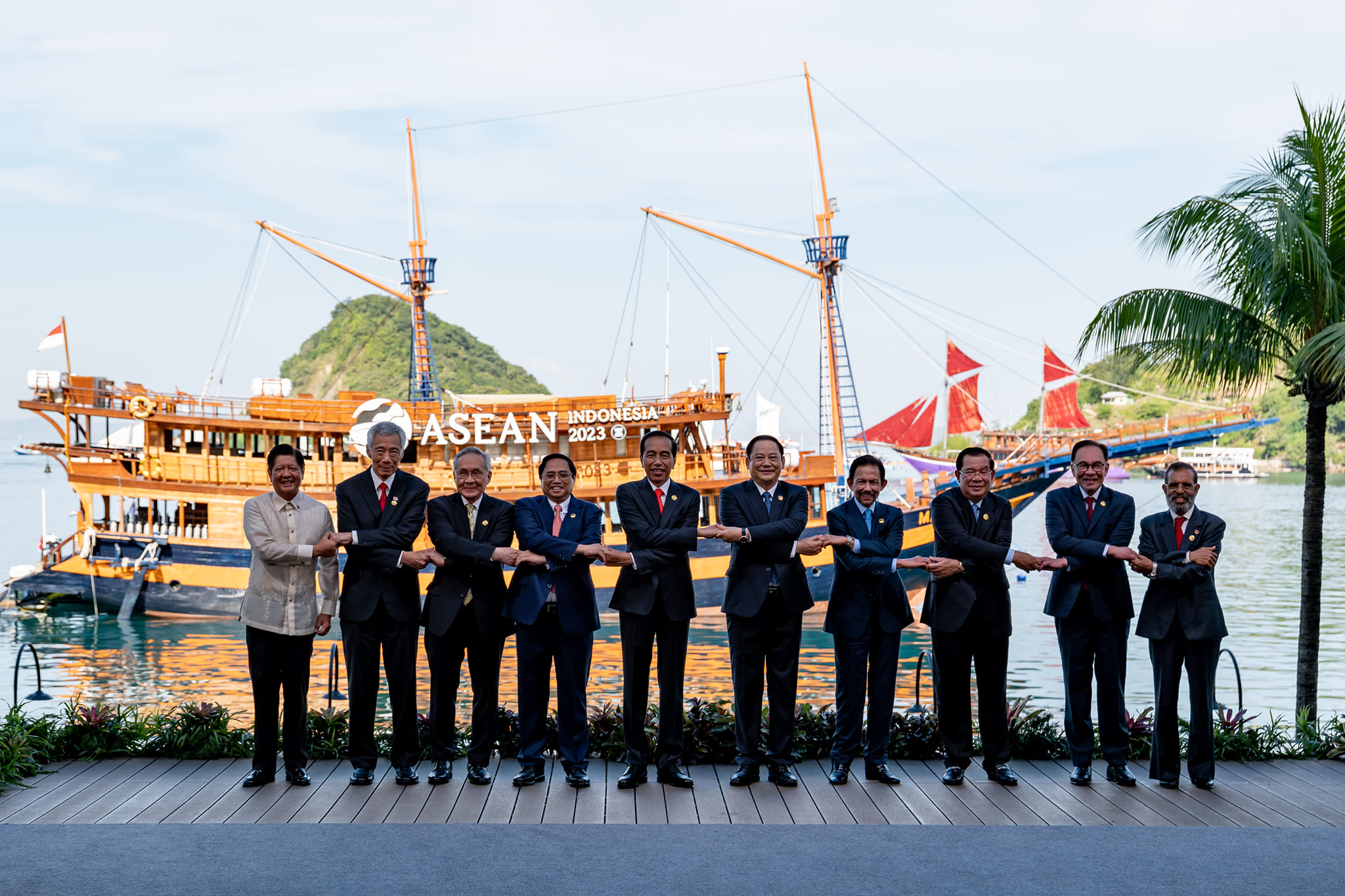 PM ketuai delegasi Malaysia ke Sidang Kemuncak ASEAN ke-43 di Jakarta