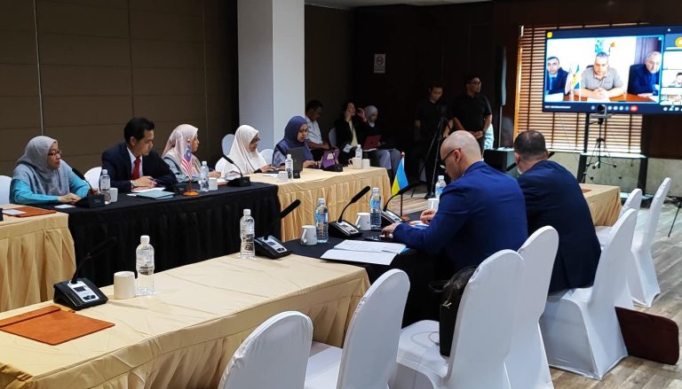 Malaysia, Ukraine bincang kerjasama dalam pembangunan teknologi angkasa