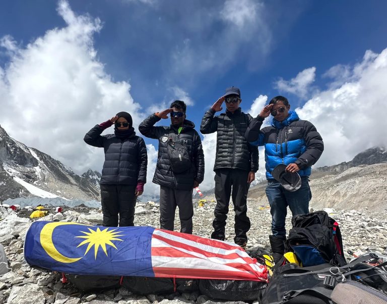 Jenazah Awang Askandar selamat tiba di Kathmandu