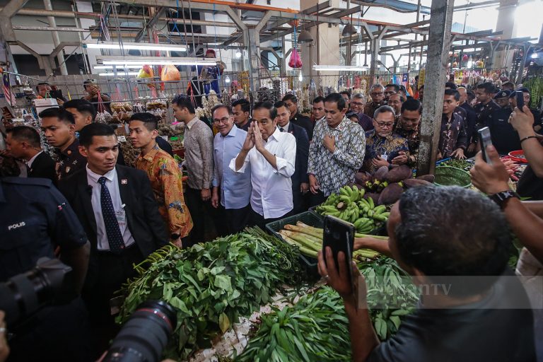 Hubungan akrab Malaysia-Indonesia berjaya selesaikan pelbagai isu berlarutan puluhan tahun – PM