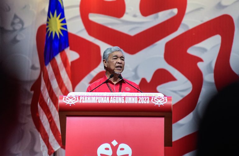 Bincang isu Najib, MKT UMNO adakan mesyuarat khas pagi ini