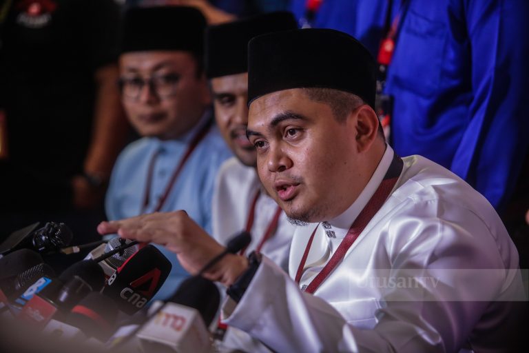 UMNO perlu berani berubah jika tidak mahu dilupakan