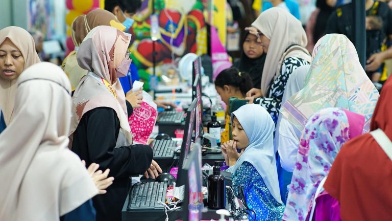 Baucar buku IPT manfaatkan 1.2 juta pelajar, diagih mulai esok hingga 31 Disember