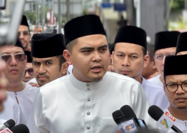 Jocelyn Chia: Pemuda UMNO serah memorandum bantahan ke Kedutaan AS