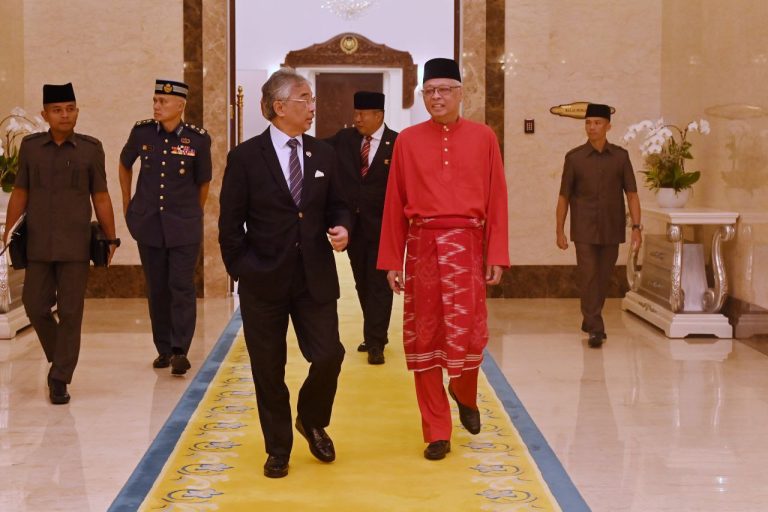 Ismail Sabri menghadap Yang di-Pertuan Agong