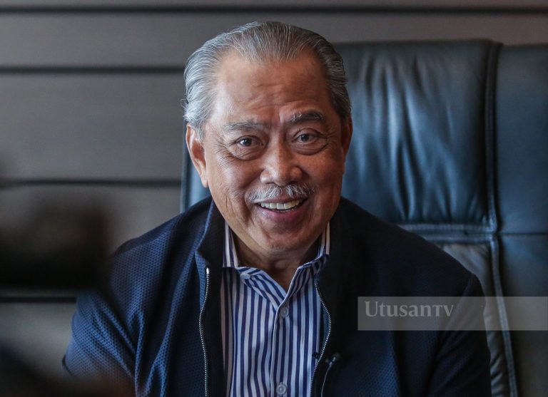 ‘Biar kita pergi mahkamah kerana saya tidak bersalah’ – Muhyiddin