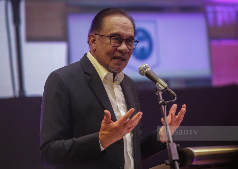 Pencen penjawat awam dibayar guna amaun asal selaras keputusan mahkamah – PM