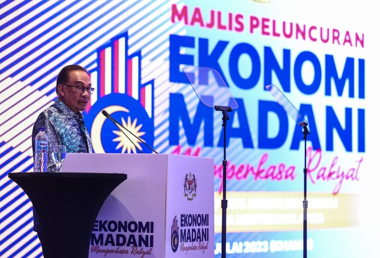 Politik stabil, Malaysia semakin dikenali di pentas dunia – PM