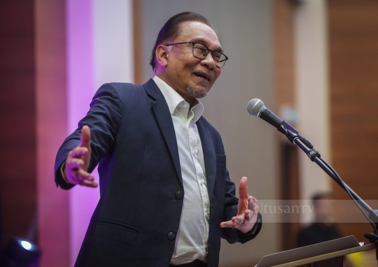 Subur, gelorakan semangat patriotik lahirkan masyarakat bersatu padu – PM
