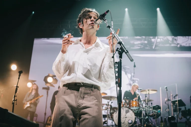 The 1975 pulang ke UK lepas enam jam buat persembahan