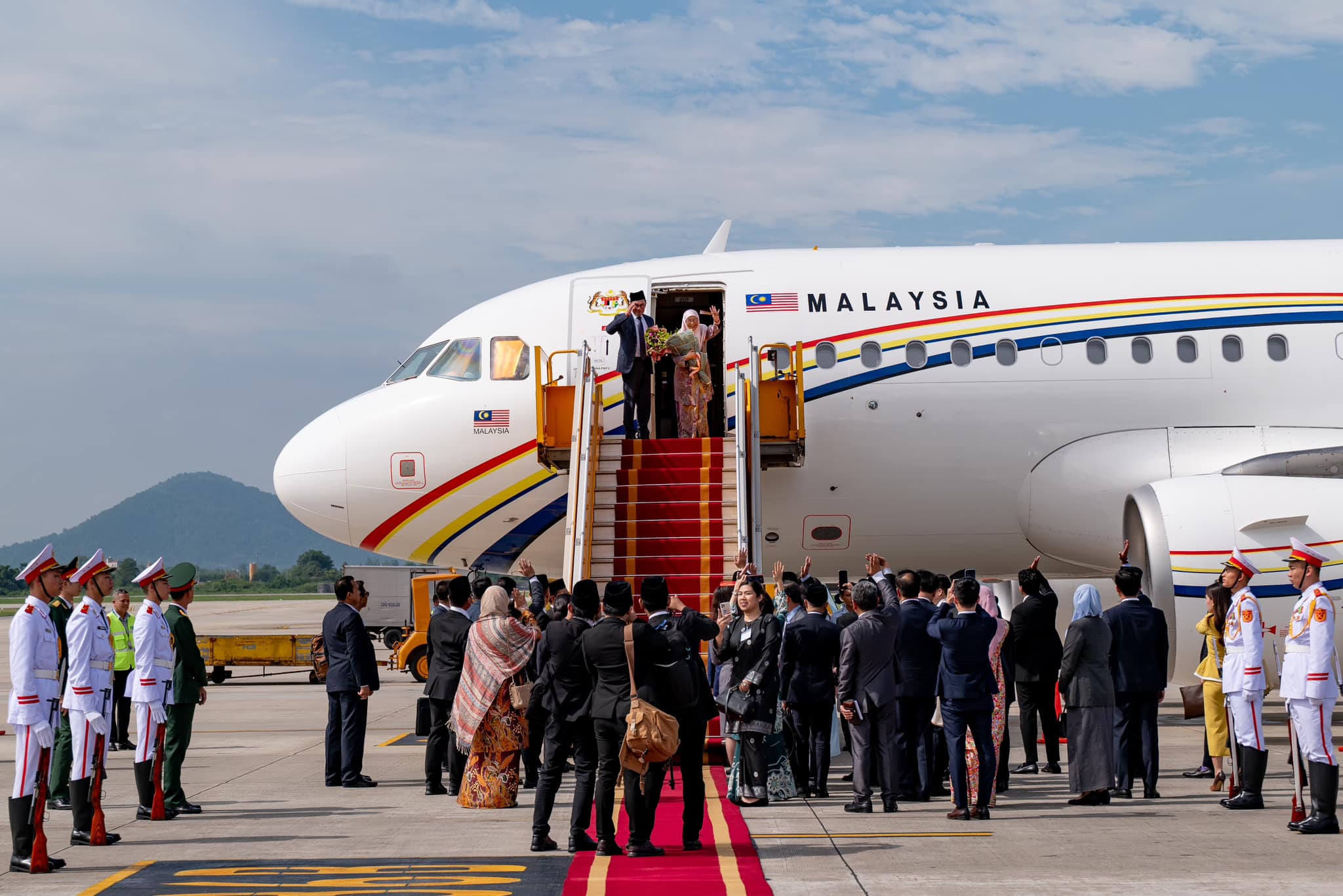 Pelajari pengalaman Vietnam untuk kembalikan Malaysia sebagai sebuah negara hebat – Anwar