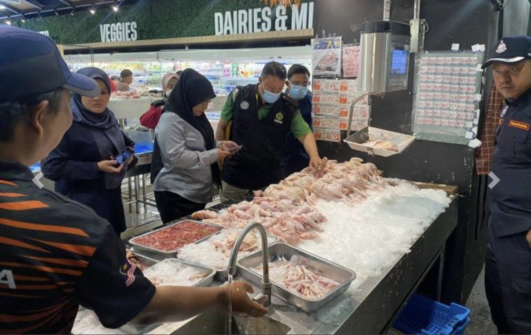 ‘Ayam tebuk’ di Bukit Changgang tiada sijil halal – JAIS