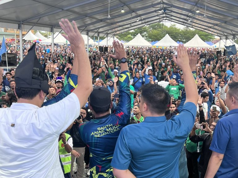 Pemain bola sepak, profesor, ustaz – antara 36 calon PN di Kedah