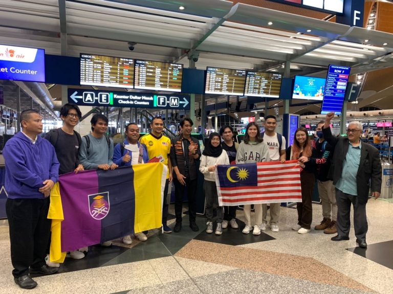Keprihatinan PM di sebalik kejayaan UiTM menjuarai debat di Krabi