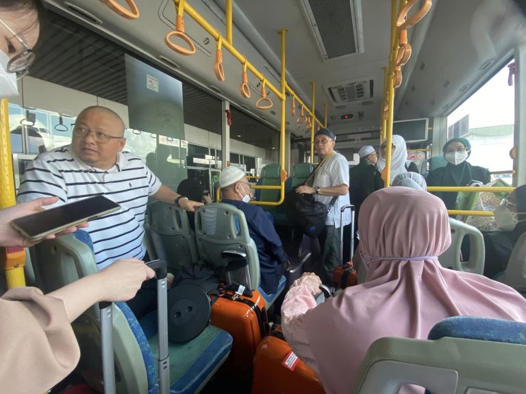 Mana menteri pengangkutan, pelancongan. Tidak mahu serbu KLIA lagi? Aerotrain asyik rosak – Puad Zarkashi