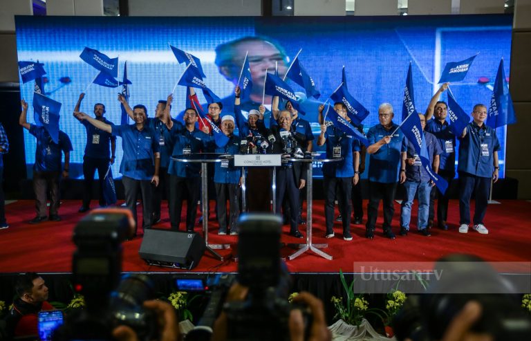 13 Ahli Parlimen Bersatu desak parti keluar PN, dakwa Muhyiddin punca keretakan