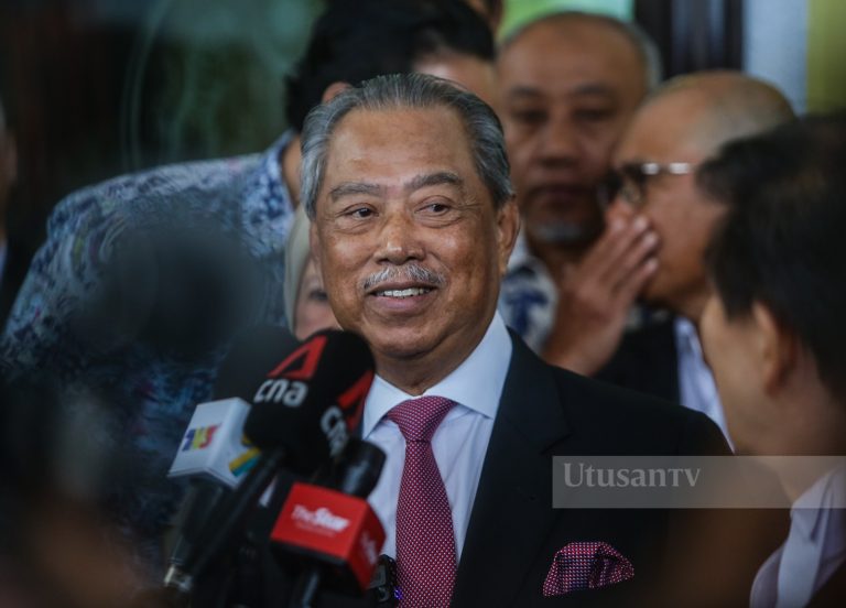 Pendakwaan bantah permohonan Muhyiddin dapatkan semula pasport