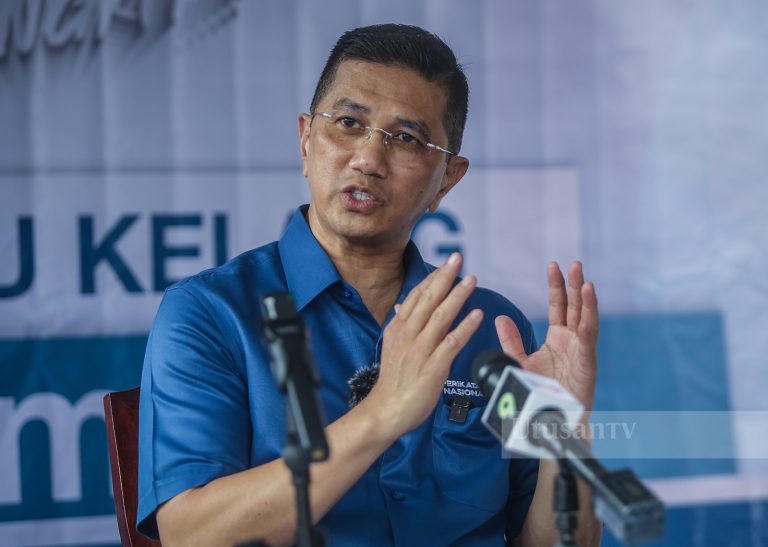 Dakwaan beberapa Bahagian Bersatu bubar tak berasas, tidak berperlembagaan – Azmin