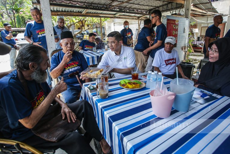 Selangor bukan lagi ‘fixed deposit’ PH, BN – Azmin