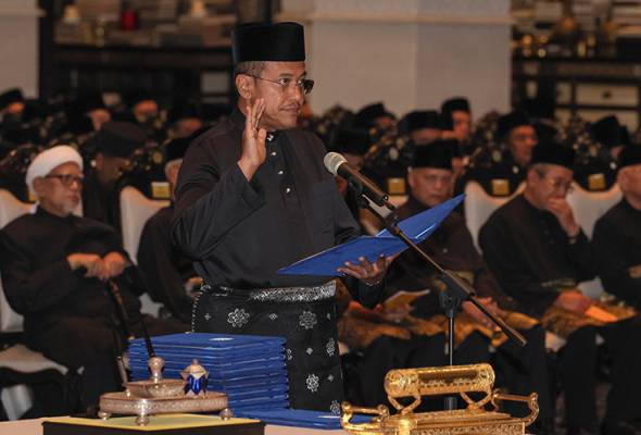 Ahmad Samsuri jadi Menteri Besar Terengganu untuk penggal kedua