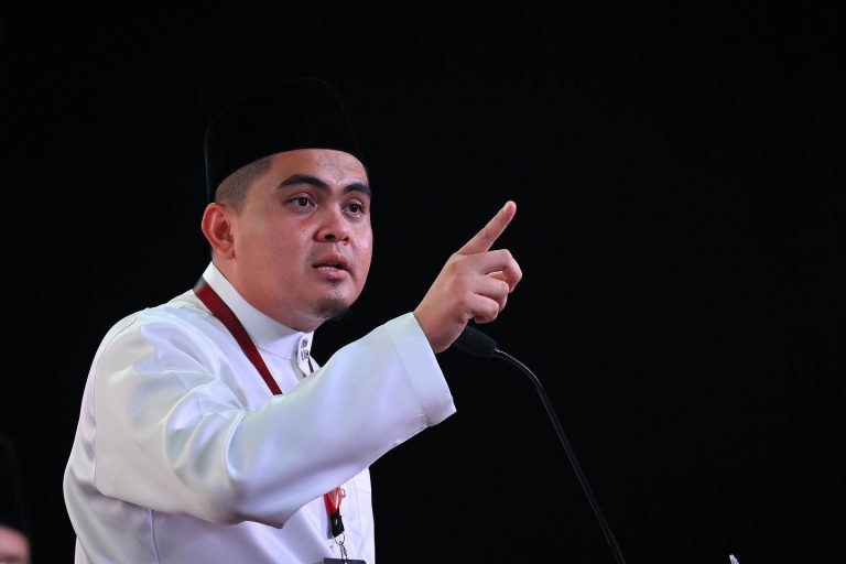 Akmal ibaratkan Pemuda MIC ‘mabuk’ peringkat tertinggi