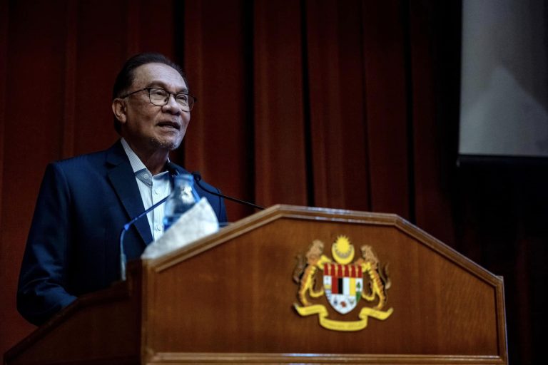 PM bangga prestasi agensi kerajaan sepanjang 8 bulan beliau tadbir negara