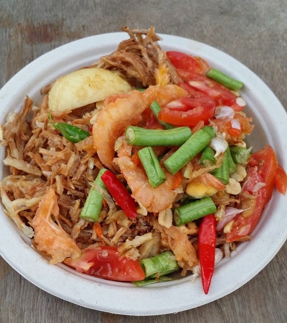 Kerabu Betik Muda Goreng