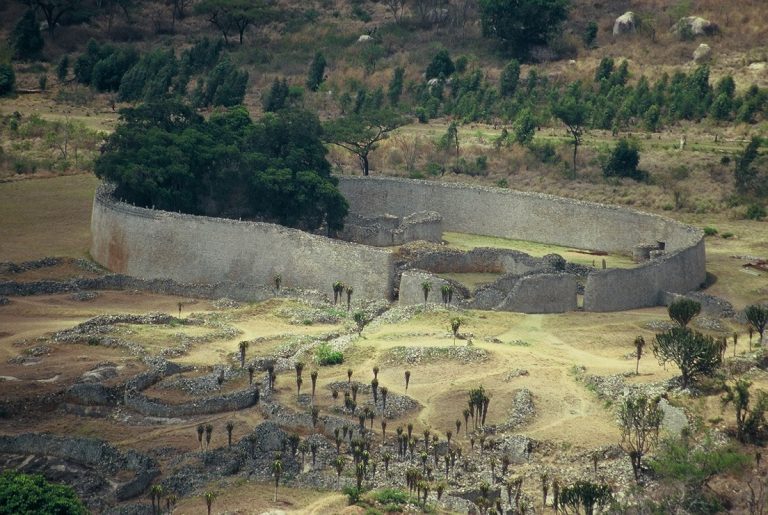 Rahsia di sebalik kerajaan batu yang membawa kepada nama Zimbabwe