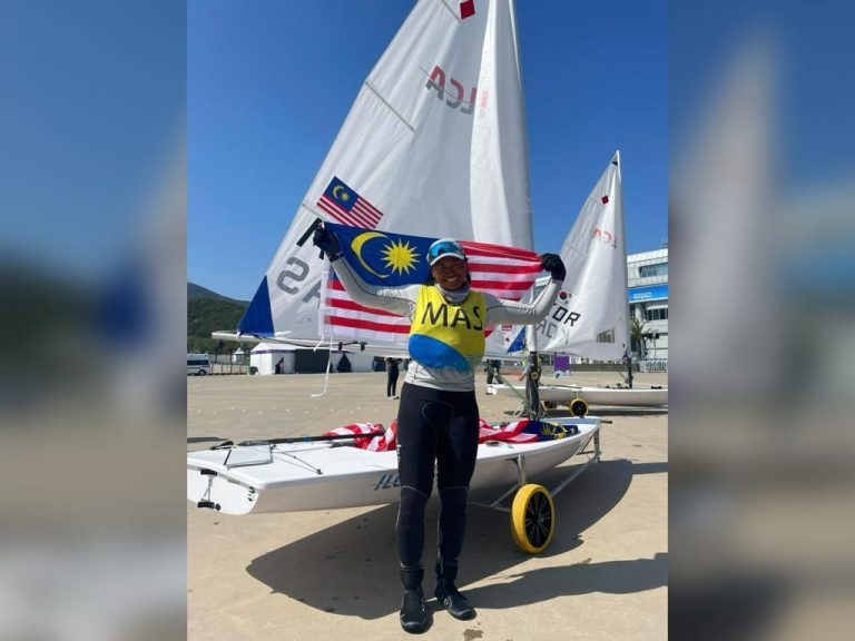 Sukan Asia: Nur Shazrin akhiri penantian emas negara