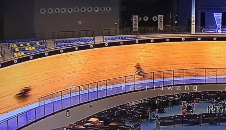 “Alhamdulillah.. Allah selamatkan saya, syukur tidak cedera serius” – Azizulhasni