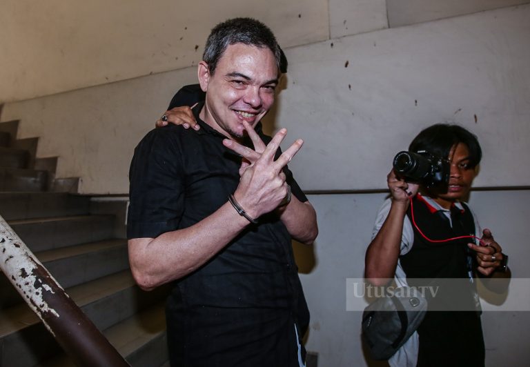 Yasin alami gejala mania sehingga timbul idea tanam pokok ganja, kata saksi