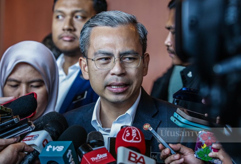 Fahmi azam pastikan tiada pemberhentian kerja dalam kalangan pengamal media
